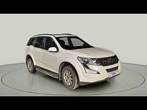 Second Hand மஹிந்திரா  xuv500 w10 ஏடீ 1.99 in வடோதரா