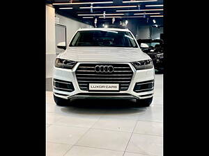 Second Hand Audi Q7 45 TDI Technology Pack in Pune