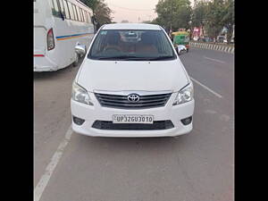 Second Hand Toyota Innova 2.5 G BS IV 7 STR in Lucknow
