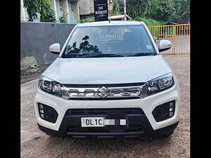 Second Hand Maruti Suzuki Vitara Brezza LXi in Delhi