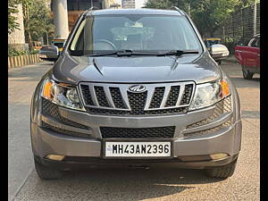 Second Hand Mahindra XUV500 W8 2013 in Mumbai