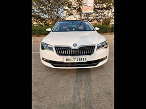 Second Hand Skoda Superb Style TDI AT in Navi Mumbai