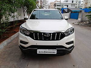 Second Hand Mahindra Alturas G4 2WD High AT in Hyderabad