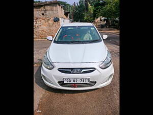 Second Hand Hyundai Verna Fluidic 1.4 CRDi EX in Bhubaneswar