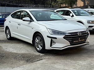 Second Hand Hyundai Elantra 2.0 SX (O) AT in Pune