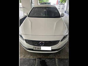 Second Hand Volvo S60 Kinetic D4 in Hyderabad