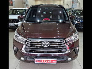 Second Hand Toyota Innova Crysta 2.4 VX 8 STR [2016-2020] in Thane