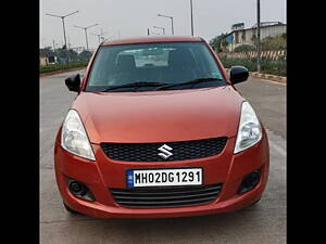 Second Hand Maruti Suzuki Swift LXi in Mumbai