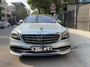 Second Hand Mercedes-Benz S-Class Maybach S 560 in Delhi