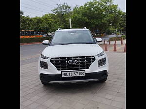 Second Hand Hyundai Venue SX 1.4 (O) CRDi in Delhi