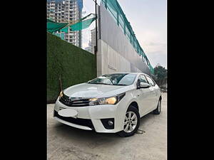 Second Hand Toyota Corolla Altis G AT Petrol in Mumbai