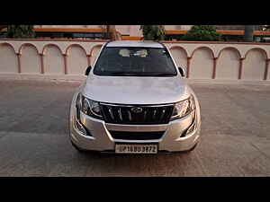 Second Hand మహీంద్రా xuv500	 w6 ఆటోమేటిక్ 1.99 in ఫరీదాబాద్