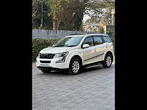 Second Hand Mahindra XUV500 W10 AWD in Mumbai