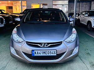 Second Hand Hyundai Elantra 1.6 SX MT in Bangalore