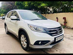 Second Hand హోండా  cr-v 2.0లీటర్ 2wd ఆటోమేటిక్ in ఢిల్లీ