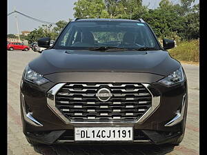 Second Hand Nissan Magnite XE AMT in Delhi