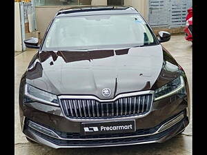 Second Hand Skoda Superb L&K TSI AT in Bangalore