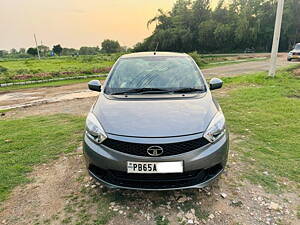 Second Hand Tata Tiago Revotron XZA Plus in Mohali