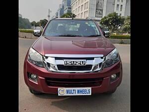 Second Hand Isuzu D-Max V-Cross 4x4 in Delhi