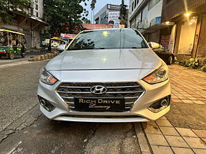 Second Hand Hyundai Verna 1.6 VTVT SX in Nagpur