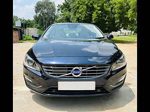 Second Hand Volvo S60 Momentum [2015-2020] in Ahmedabad