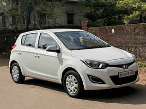 Second Hand हुंडई i20 मैग्ना 1.4 crdi in कोल्हापुर