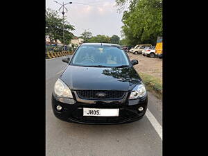 Second Hand Ford Fiesta/Classic 1.6 Duratec CLXi in Jamshedpur