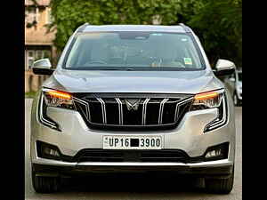 Second Hand மஹிந்திரா  xuv700 ax 7 பெட்ரோல் ஏடீ 7 சீட்டர் [2021] in டெல்லி