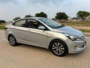 Second Hand Hyundai Verna 1.6 CRDI SX in Ahmedabad