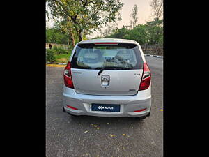 Second Hand Hyundai i10 Sportz 1.2 Kappa2 in Delhi