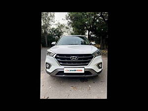 Second Hand Hyundai Creta SX 1.6 AT CRDi in Delhi