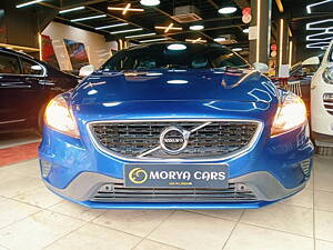 Second Hand Volvo V40 D3 R-Design in Mumbai