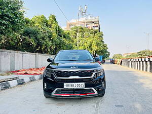 Second Hand Kia Seltos GTX Plus 1.4 DCT Dual Tone in Delhi