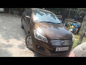 Second Hand Maruti Suzuki Ciaz VDi SHVS in Delhi