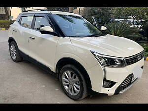 Second Hand Mahindra XUV300 W8 (O) 1.5 Diesel AMT in Delhi