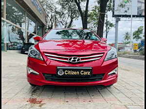 Second Hand हुंडई वरना फ़्लूइडिक 1.6 vtvt sx in बैंगलोर