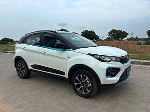 Second Hand Tata Nexon EV XZ Plus in Ahmedabad