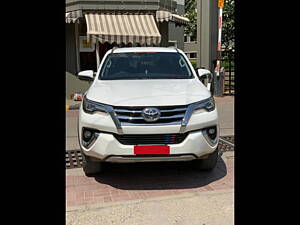 Second Hand Toyota Fortuner 2.8 4x2 MT [2016-2020] in Bangalore