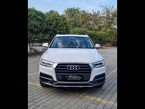 Second Hand Audi Q3 30 TFSI Premium in Gurgaon