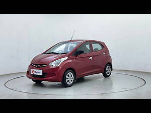 Second Hand Hyundai Eon Magna + in Navi Mumbai