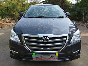 Second Hand Toyota Innova 2.5 ZX BS IV 7 STR in Mumbai