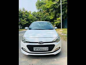 Second Hand हुंडई i20 एस्टा 1.4 crdi in आगरा