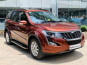 Second Hand महिंद्रा XUV500 w7 ऑटोमैटिक [2018-2020] in बैंगलोर