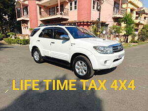 Second Hand Toyota Fortuner 3.0 4x4 MT in Kolkata