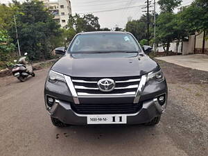 Second Hand Toyota Fortuner 2.8 4x4 AT in Sangli