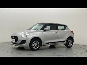 Second Hand Maruti Suzuki Swift VXi AMT [2018-2019] in Delhi