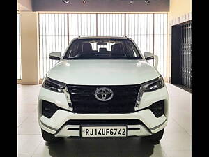 Second Hand Toyota Fortuner 2.8 4x2 AT [2016-2020] in Jaipur