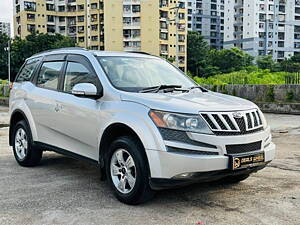 Second Hand Mahindra XUV500 W8 in Mumbai