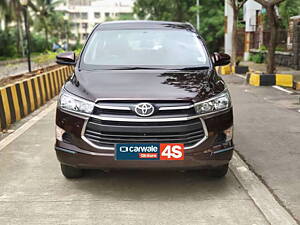 Second Hand Toyota Innova Crysta 2.4 GX 8 STR [2016-2020] in Mumbai