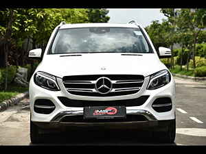 Second Hand मर्सिडीज़ बेंज़ GLE 350 डी in कोलकाता